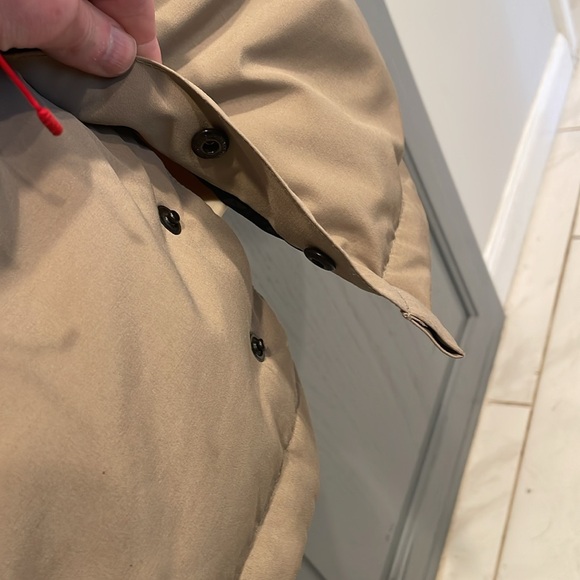 Canada Goose puffer coat - Picture 9 of 16